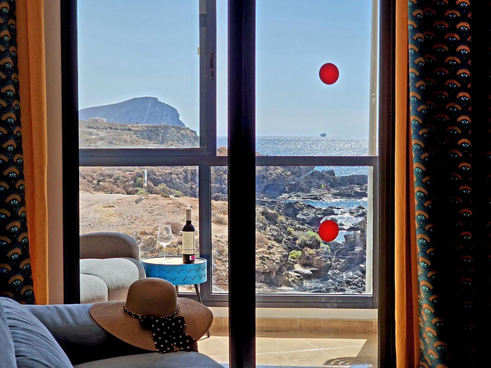 Las Rocas By The Ocean, Wifi And Sea View ロス・アブリゴス エクステリア 写真
